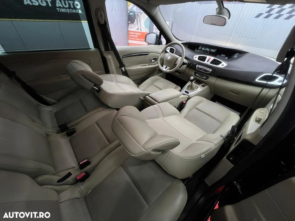Renault Scenic - 15