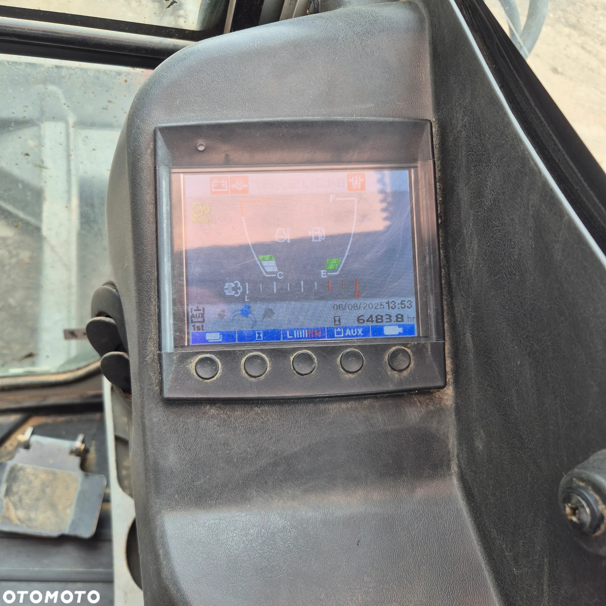 Takeuchi TB290 - 11