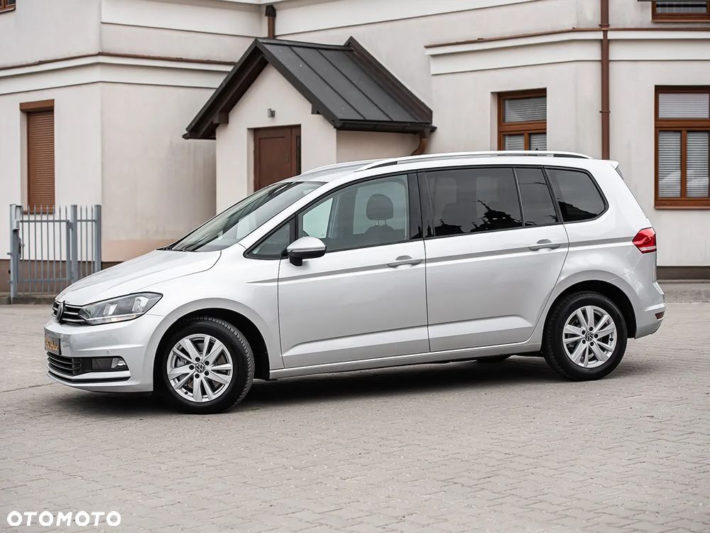 Volkswagen Touran 2.0 TDI SCR DSG Comfortline - 8