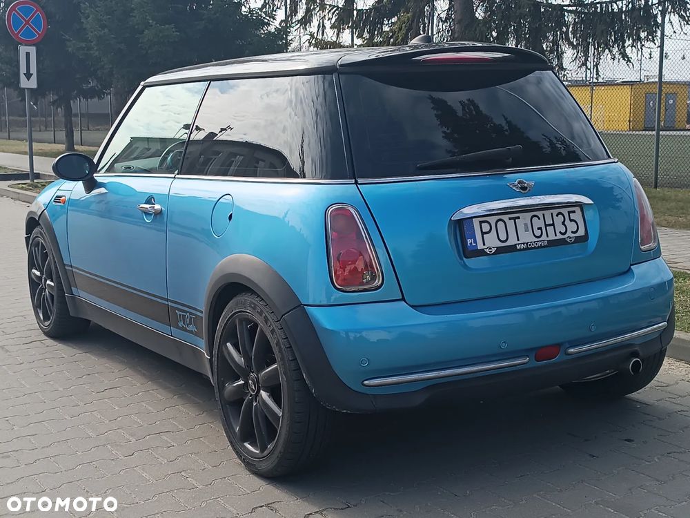 MINI ONE Seven - 11