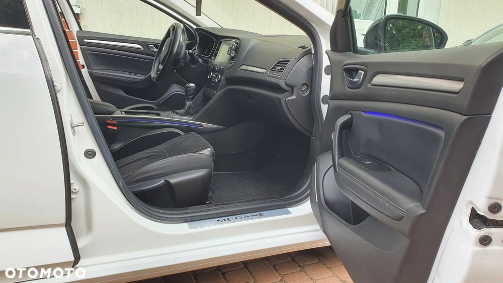 Renault Megane 1.3 TCe FAP Intens - 15