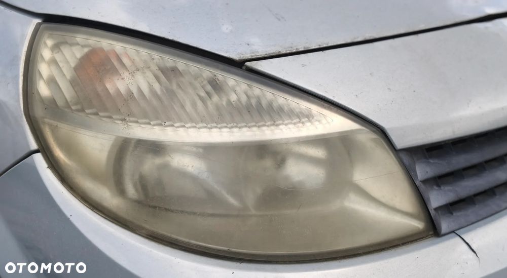 RENAULT SCENIC II 03r LAMPA PRAWY PRZÓD PRAWA PRZEDNIA EUROPA - 1