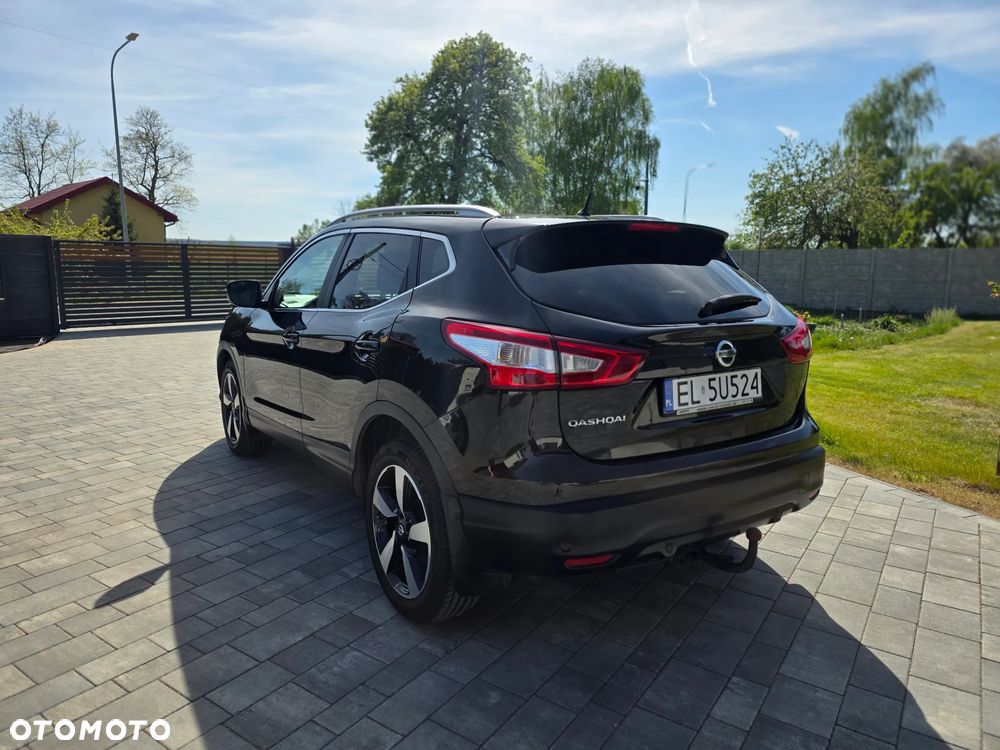 Nissan Qashqai 1.6 DCi Xtronic N-Connecta - 6