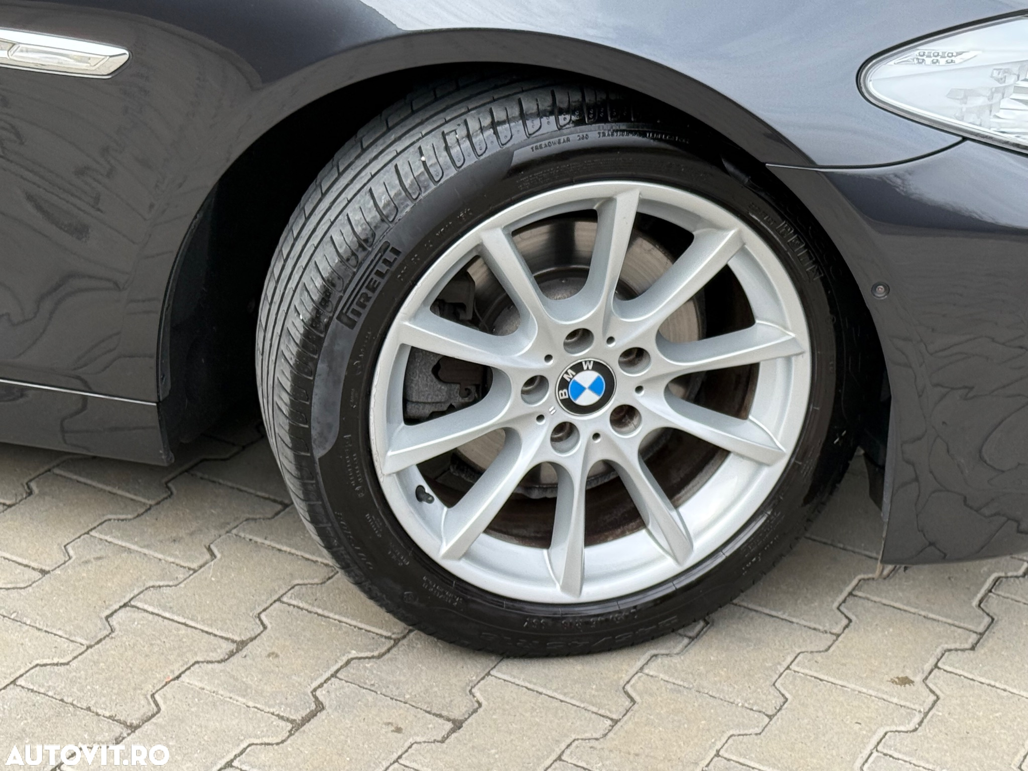BMW Seria 5 520d Touring Aut. - 35