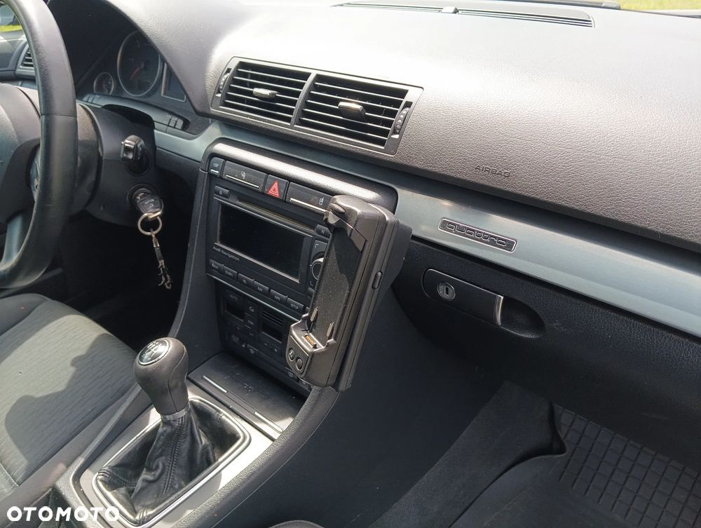 Audi A4 Limousine 1.9 TDI Quattro - 9