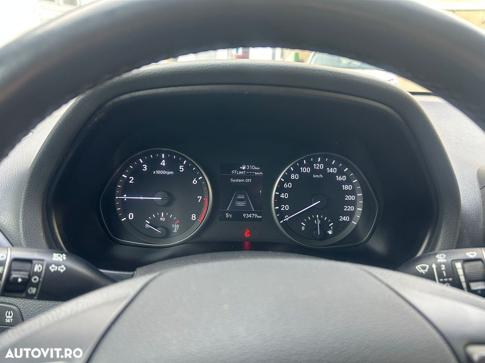 Hyundai i30 1.4 100CP 5DR M/T Classic - 7