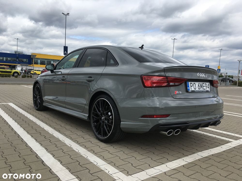 Audi S3 - 1