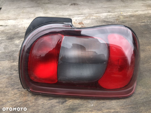 LAMPA TYŁ FIAT MAREA PRAWA ORYGINAŁ