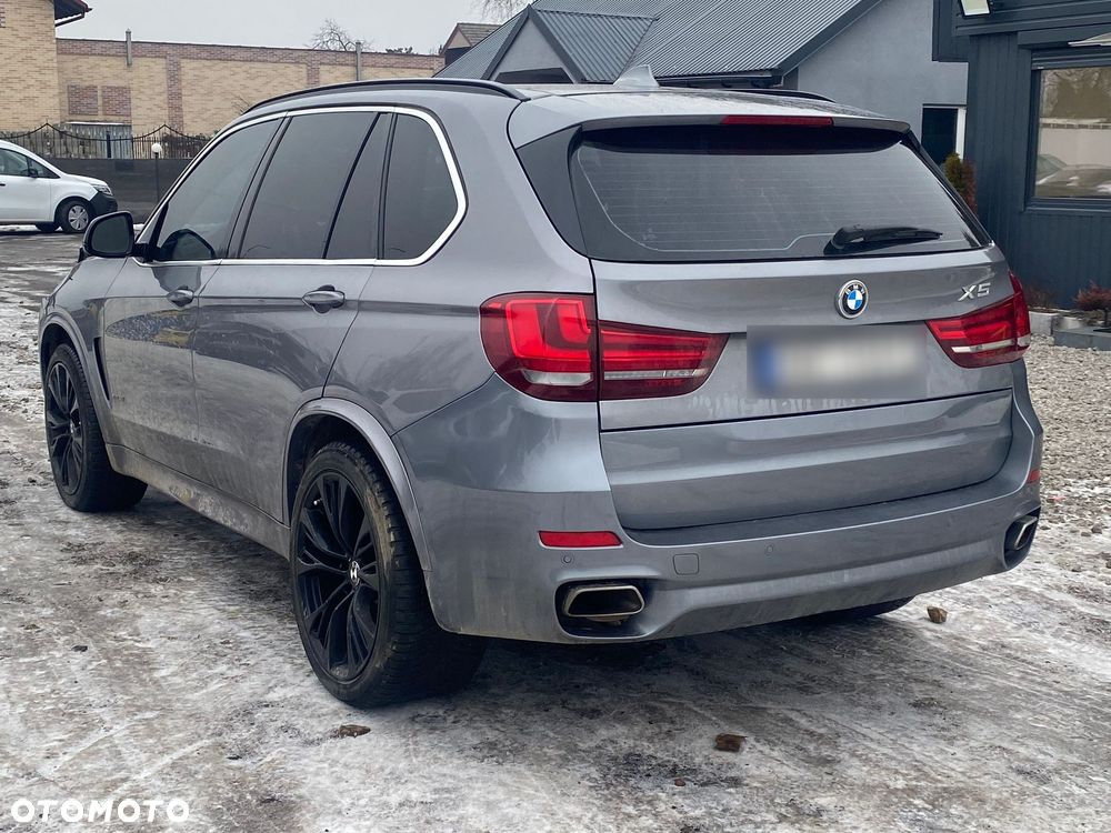 BMW X5 xDrive50i Sport-Aut - 1