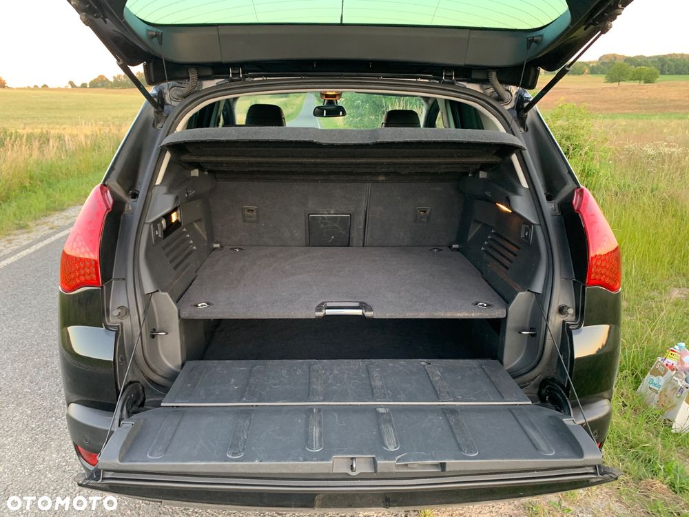 Peugeot 3008 1.6 Premium - 16