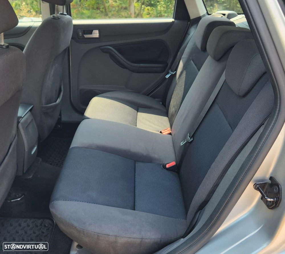 Ford Focus SW 1.6 TDCi Sport - 9