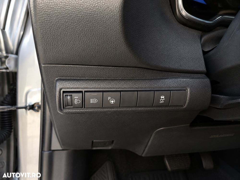 Toyota Corolla 1.8 Business Edition - 14