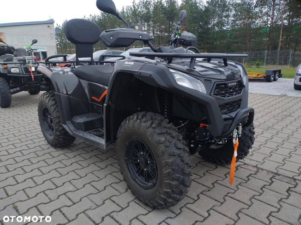 CFMoto CForce - 16