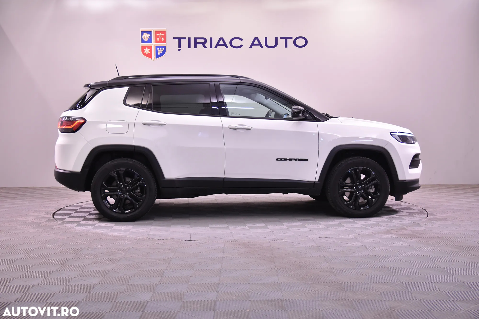 Jeep Compass - 6