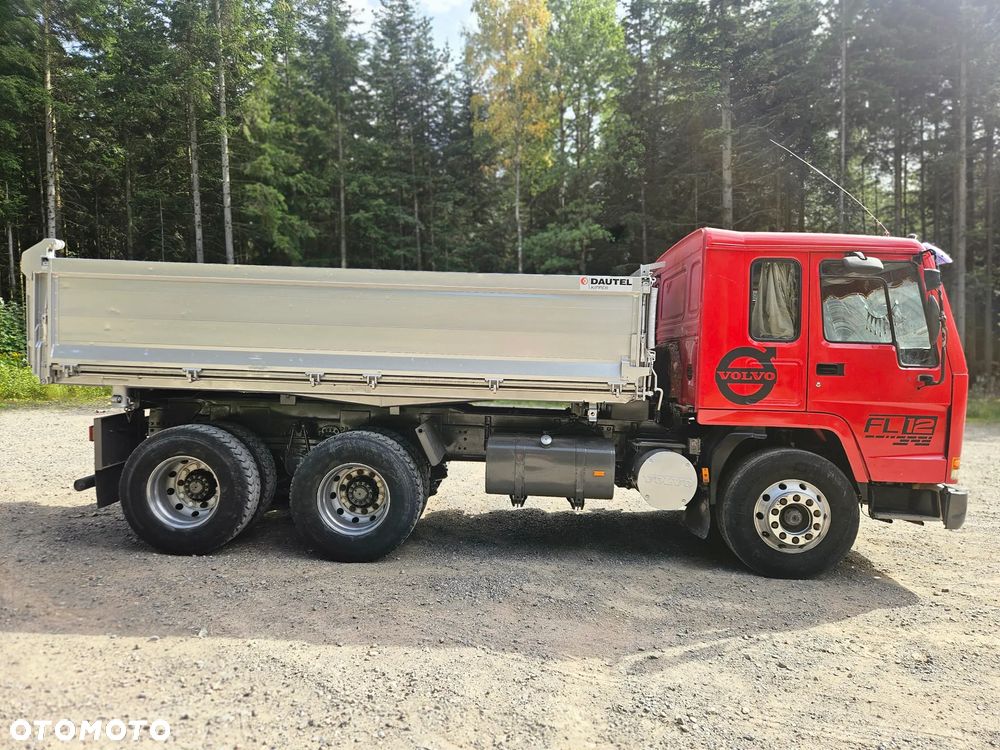 Volvo FL12 - 6