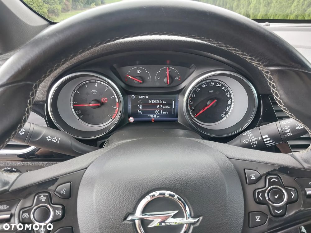 Opel Astra - 16