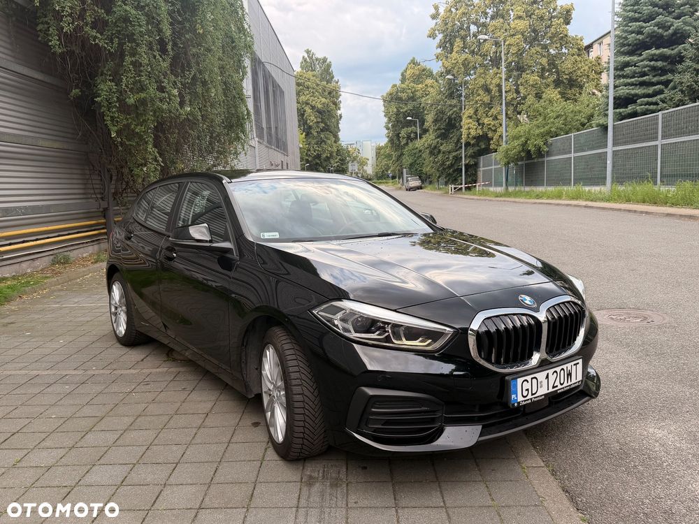 BMW Seria 1 118i - 1