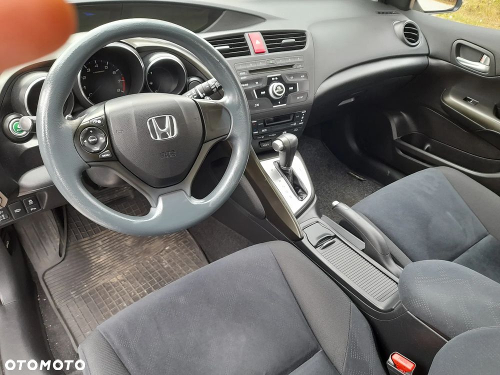Honda Civic 1.8 Comfort - 28