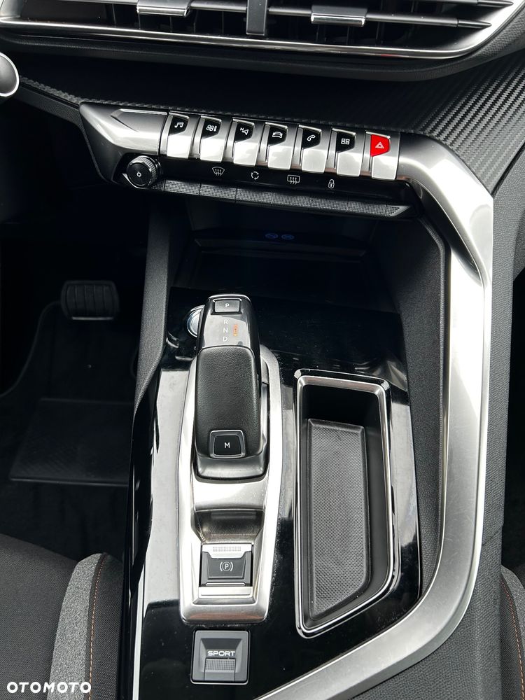 Peugeot 3008 BlueHDi 130 Stop & Start EAT8 Active - 29