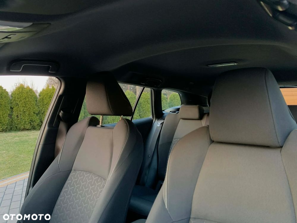 Toyota Corolla 1.8 Hybrid Comfort - 20