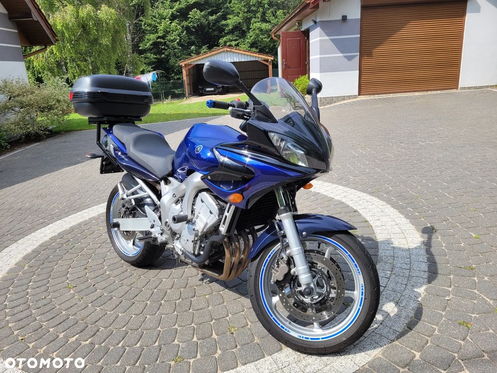Yamaha FZ6 - 1
