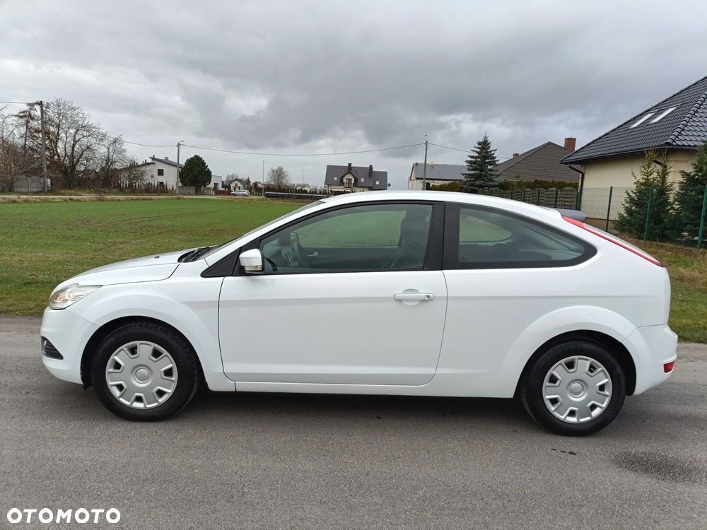 Ford Focus 1.4 16V Style - 25