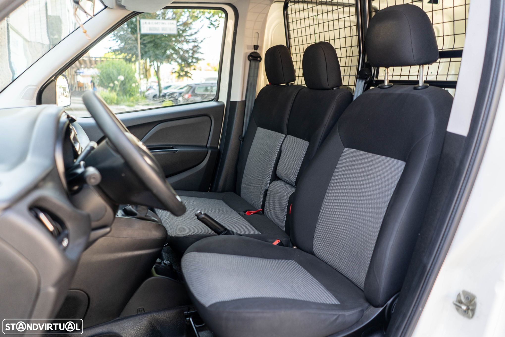 Fiat Doblo Combi 1.3 Multijet - 16