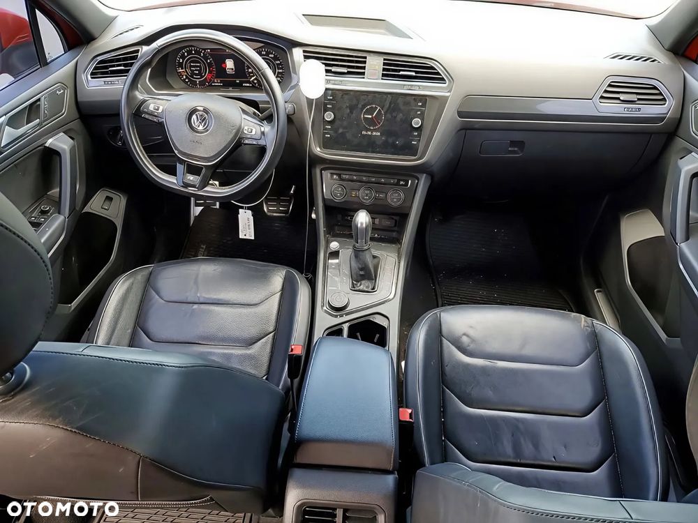 Volkswagen Tiguan - 8