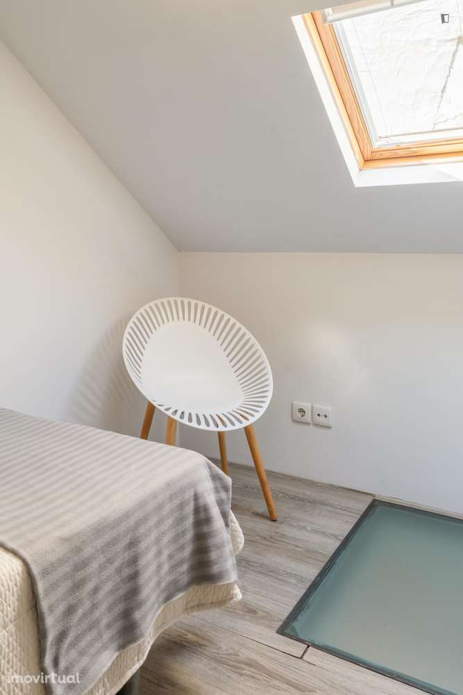 Quarto - localizado em Paranhos Porto - Grande imagem: 5/40