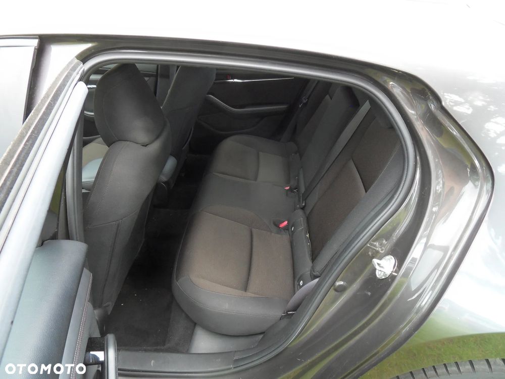 Mazda 3 SKYACTIV-D 1.8 SELECTION - 12