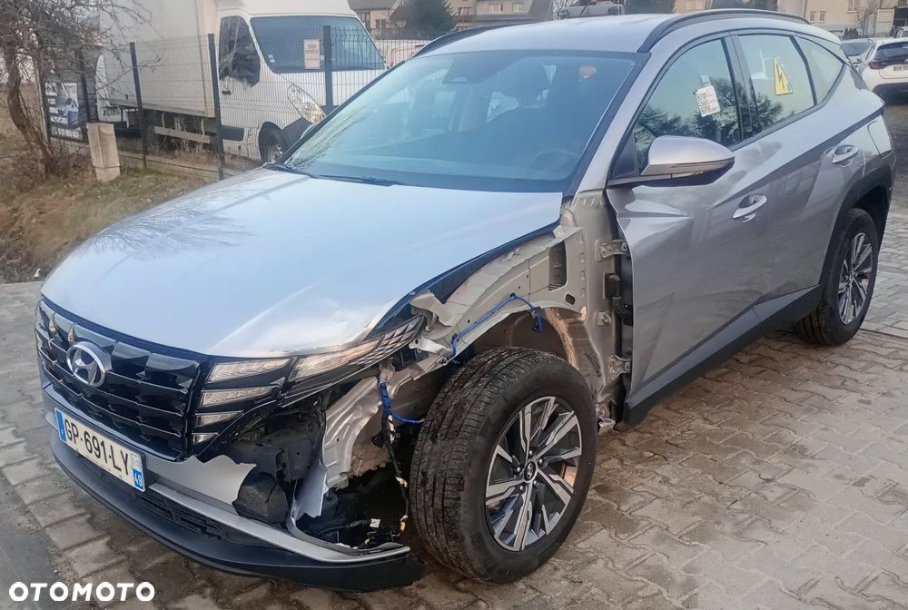 Hyundai Tucson 1.6 T-GDi HEV 2WD Advantage - 4