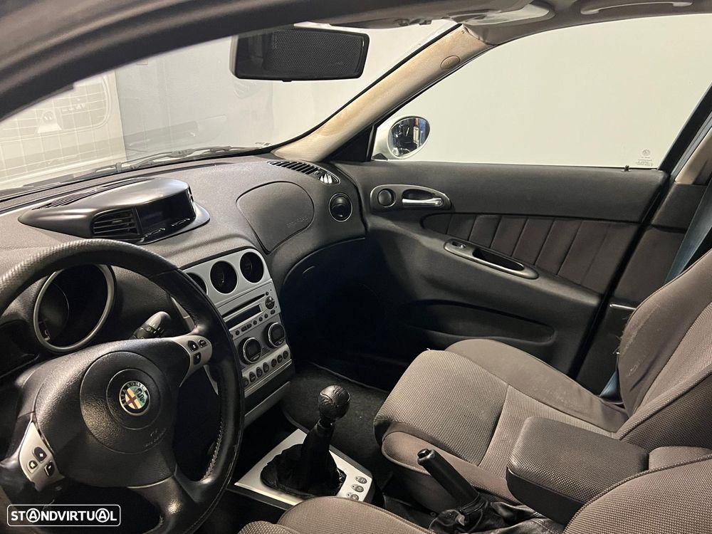 Alfa Romeo 156 Sportwagon 1.9 JTD - 13