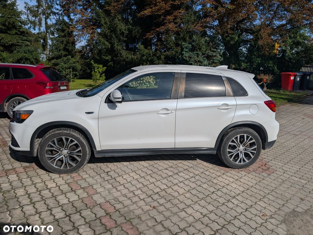 Mitsubishi ASX - 2
