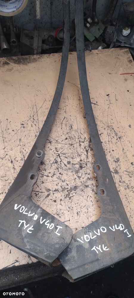 VOLVO V40 I combi chlapacz tył prawy lewy - 1