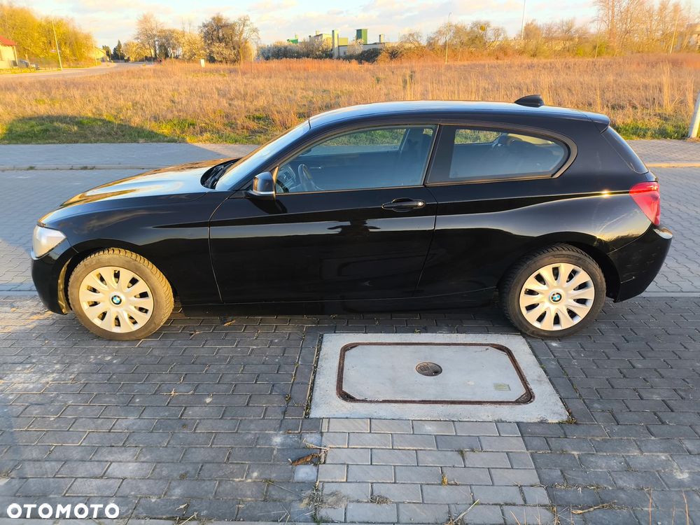 BMW Seria 1 114i - 9