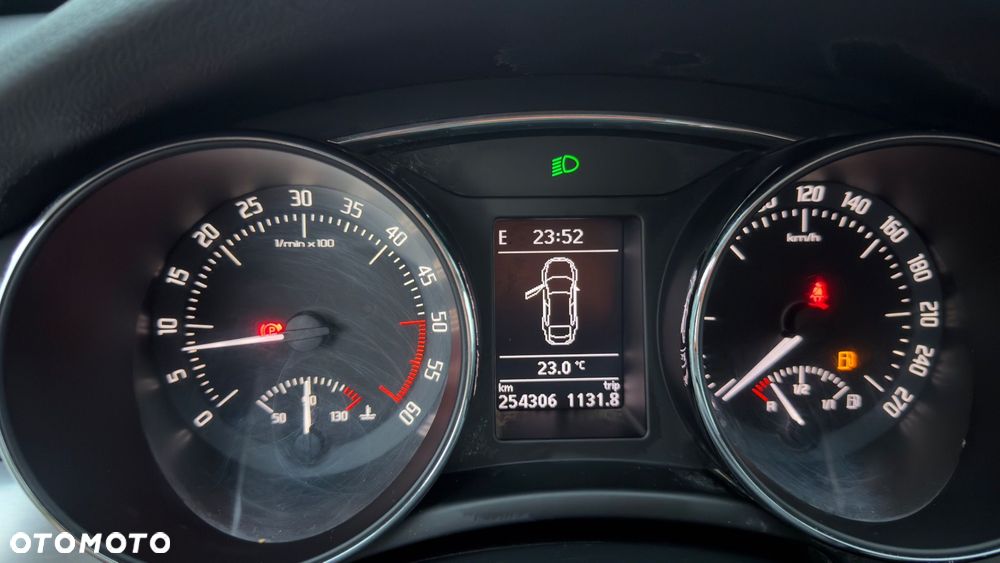 Skoda Superb 1.6 TDI Family - 22