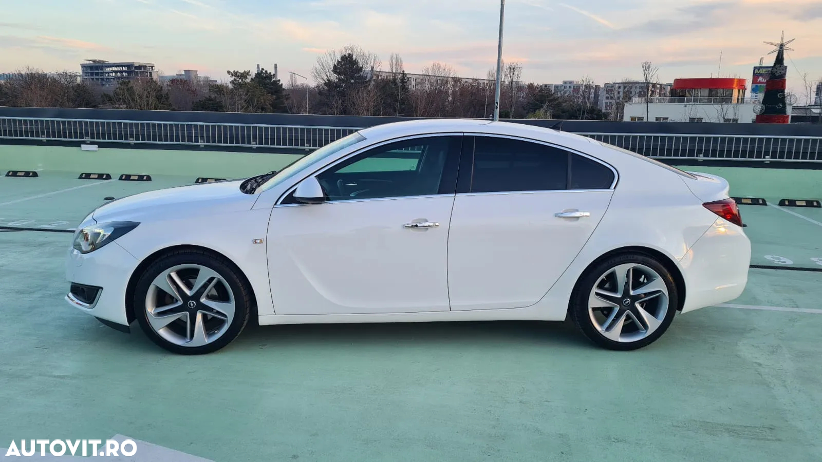 Opel Insignia 2.0 CDTI ECOTEC ECOFLEX Star/Stop - 2