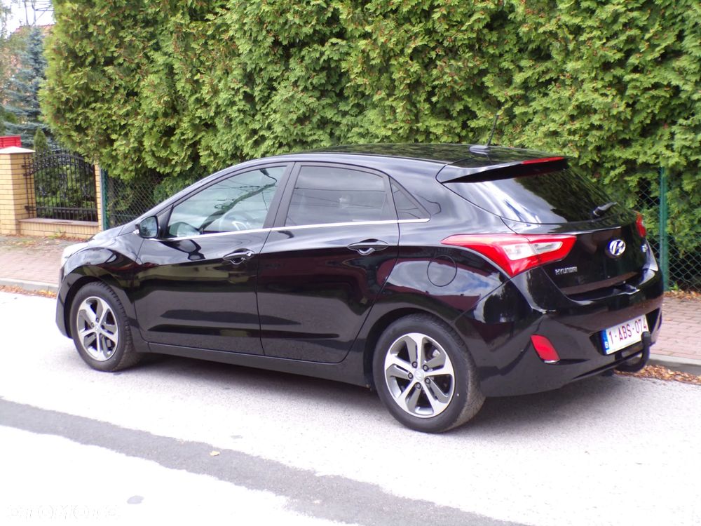 Hyundai i30 1.6 CRDi BlueDrive Comfort - 4