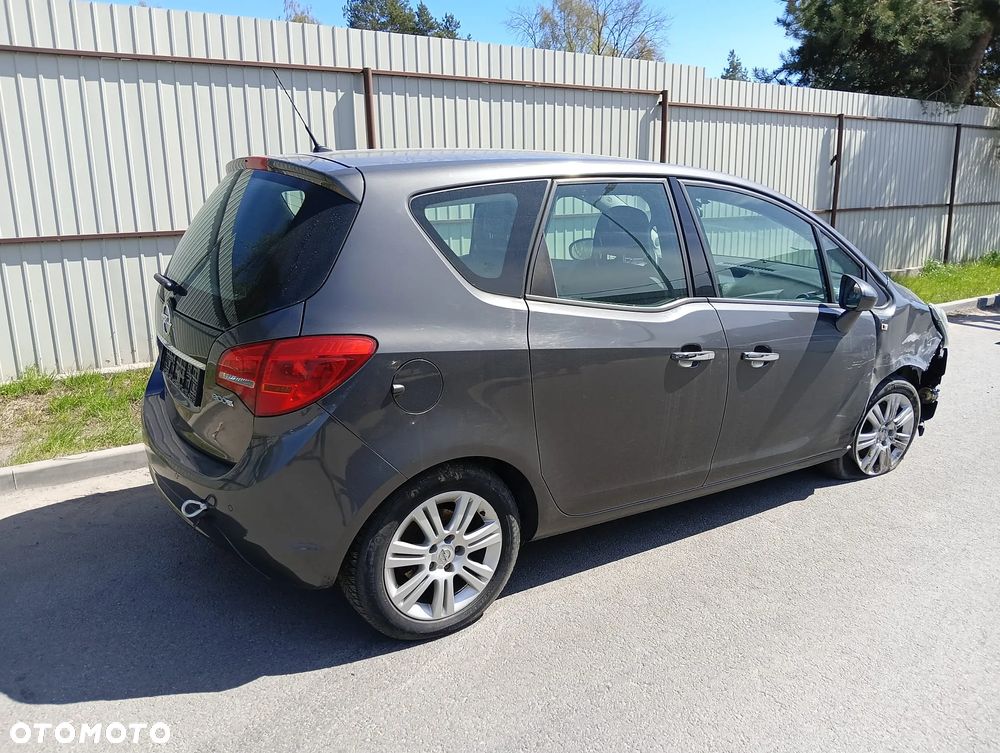 Opel Meriva - 3