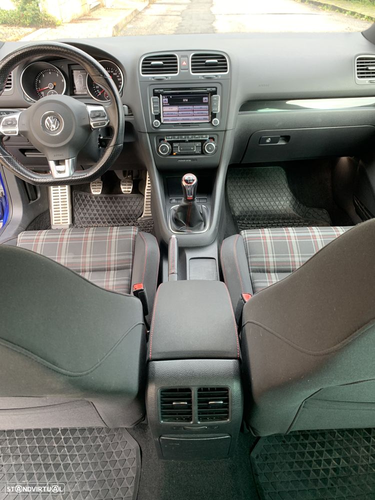 VW Golf 2.0 TSi GTI - 14