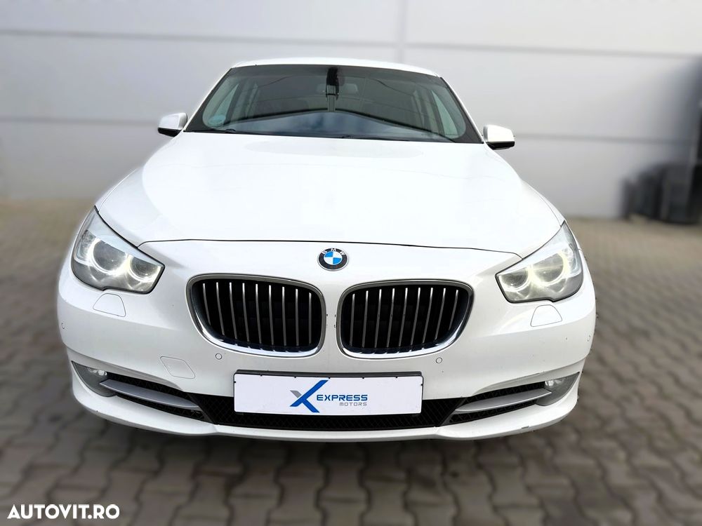 BMW Seria 5 530d xDrive Gran Turismo - 5