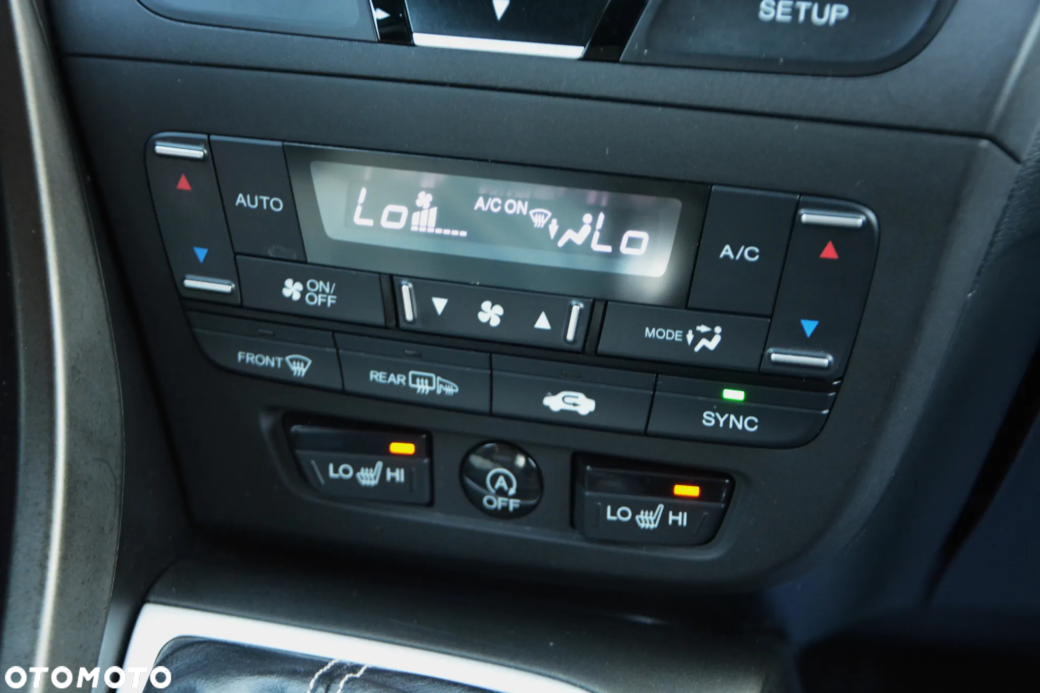 Honda Civic 1.8 i-VTEC Comfort Black Edition - 35