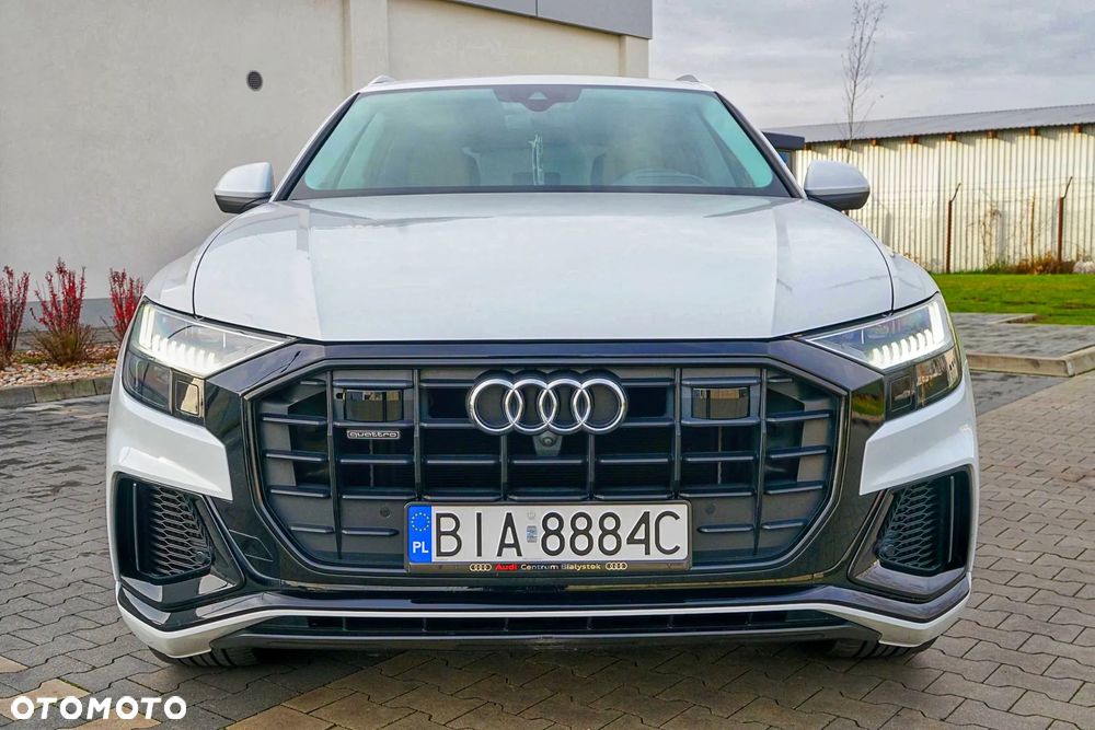 Audi Q8 SUV TFSI quattro 250 kW tiptronic S line business - 38