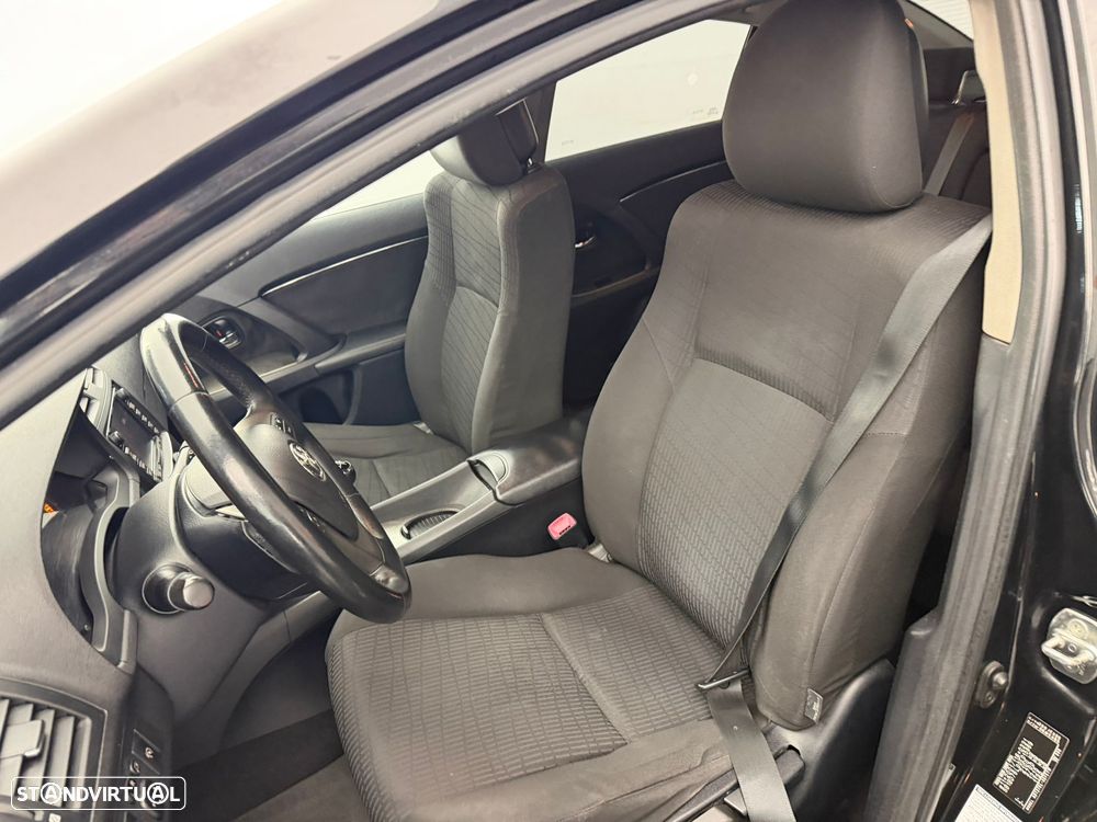 Toyota Avensis SD 2.0 D-4D - 8