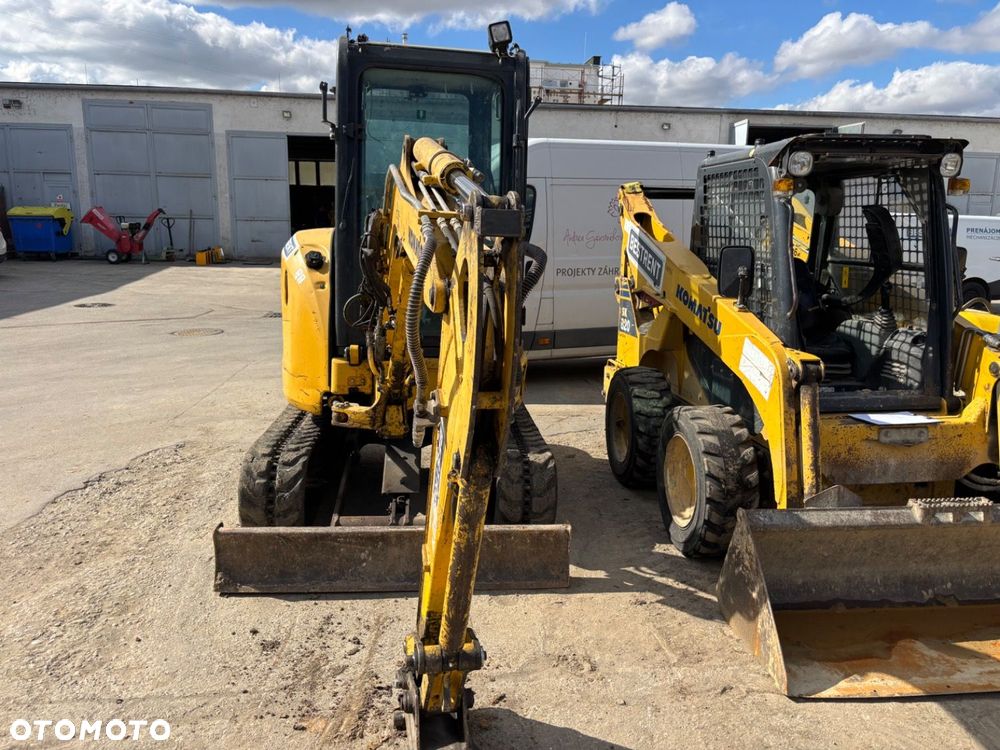 Komatsu Pc26 Mr-3 - 2
