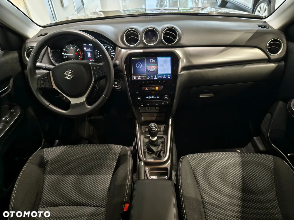 Suzuki Vitara 1.4 Boosterjet mHEV Premium Plus 2WD - 18