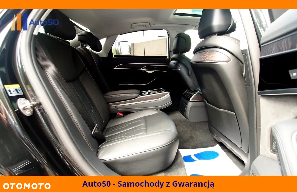 Audi A8 - 30