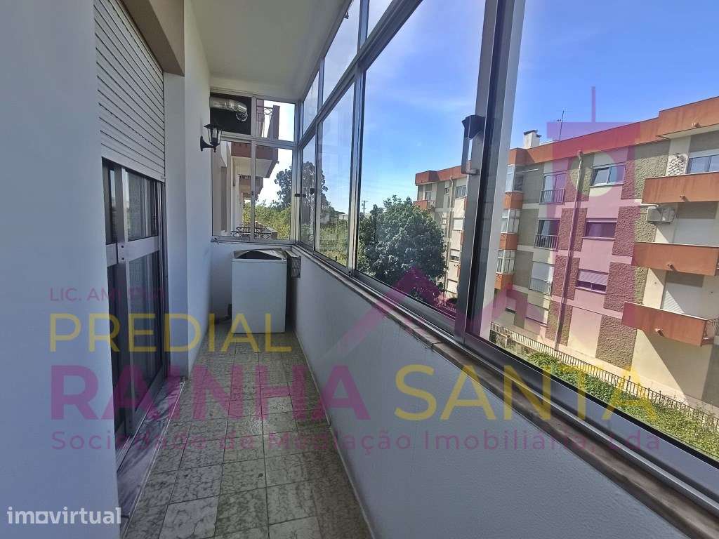 Apartamento T3 em Cantanhede com varanda e marquise no 2º andar. - Grande imagem: 4/21