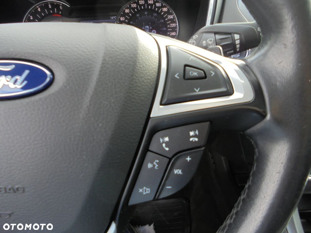 Ford Mondeo 2.0 TDCi Titanium PowerShift - 23