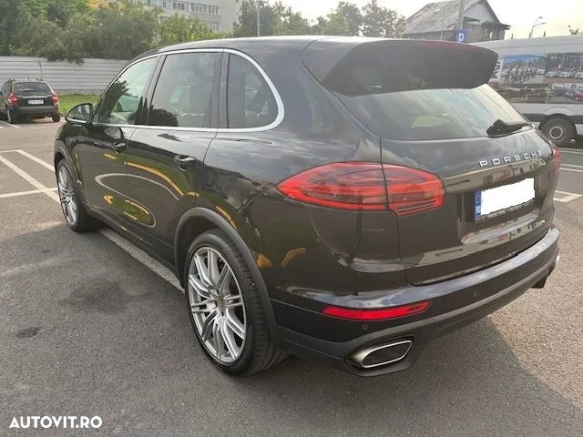 Porsche Cayenne 3.0TD TipTronic - 4